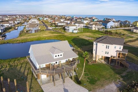 A home in Crystal Beach