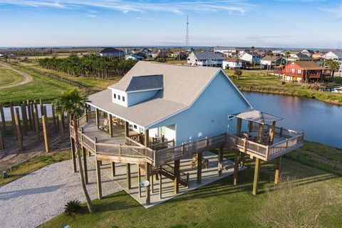 A home in Crystal Beach