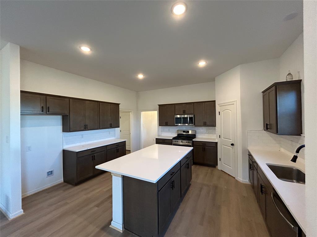 12735 Dina Springs Lane, Magnolia, Texas image 21