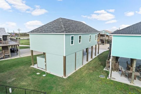 A home in Crystal Beach