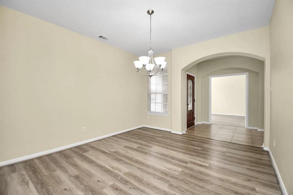 6315 Bain Drive, Missouri City, Texas image 15