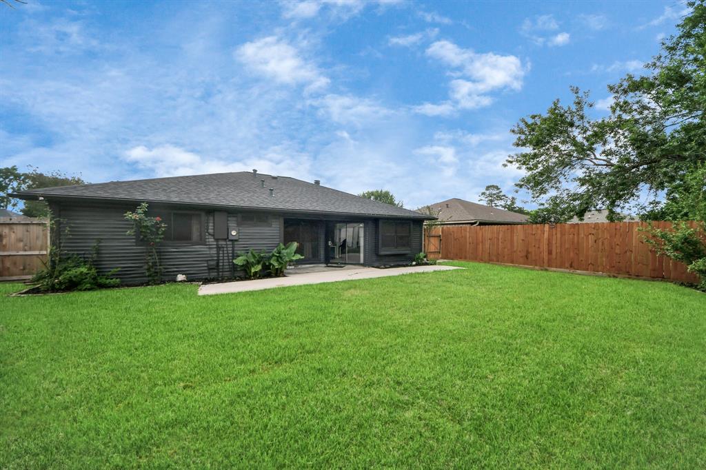 16926 Hummingbird Dr, Conroe, Texas image 23