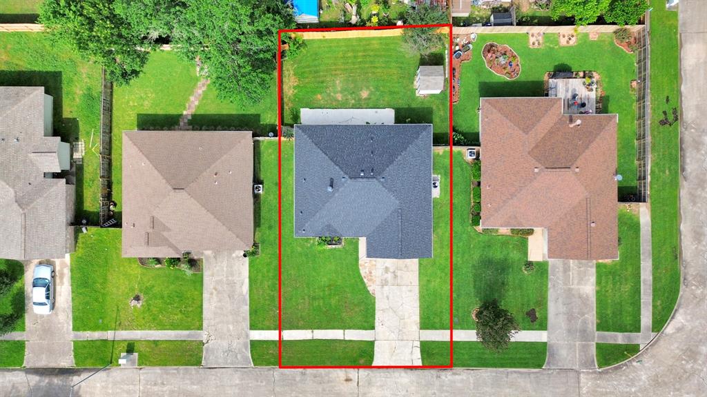 16926 Hummingbird Dr, Conroe, Texas image 4