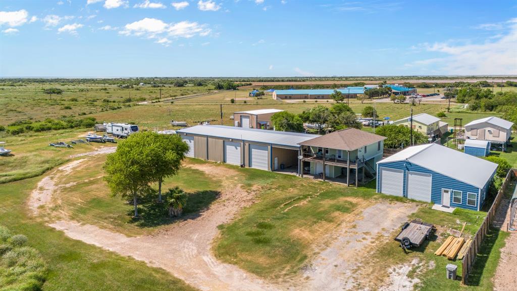 1702 W Cleveland Avenue, Seadrift, Texas image 4