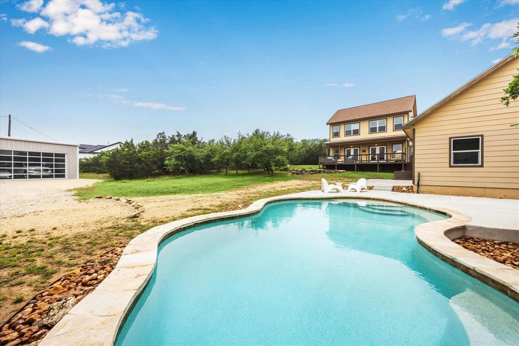 1210 Persimmon Pass, Fischer, Texas image 3