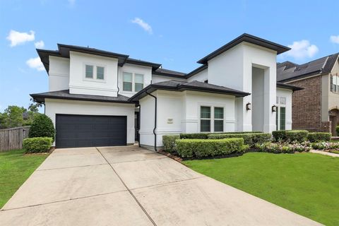 Photo of 5415 Lockwood Bend Lane, Sugar Land, TX 77479 (MLS # 12054231)