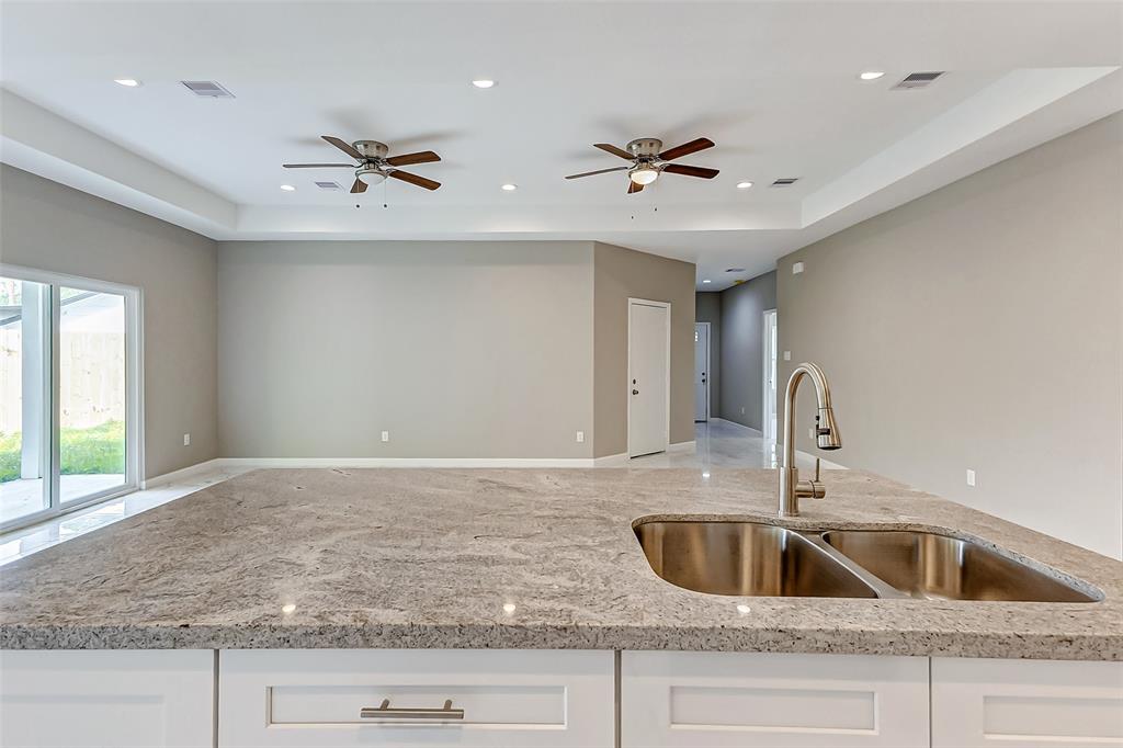 9843 Balsam Lane, Houston, Texas image 13