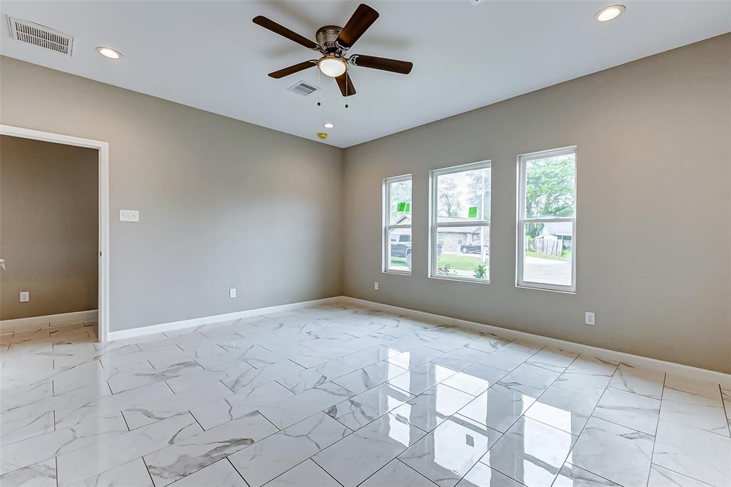 9843 Balsam Lane, Houston, Texas image 20