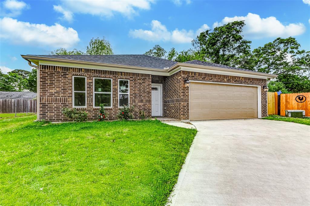 9843 Balsam Lane, Houston, Texas image 2