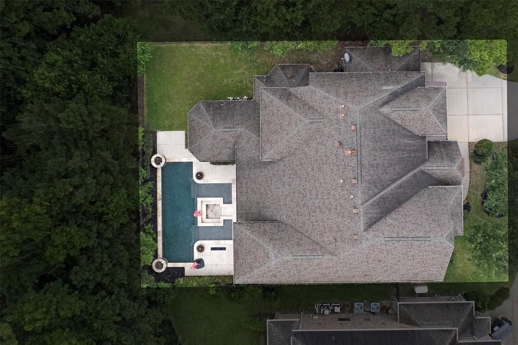 Photo of 1302 Whitehall Way, Houston, TX 77339 (MLS # 25303019)