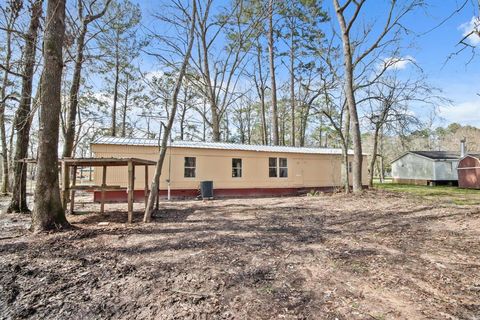 A home in New Caney