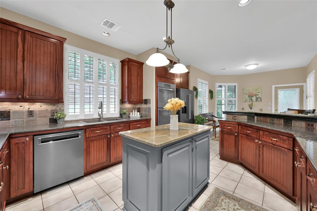 139 Little Mill Place, The Woodlands, Texas image 15