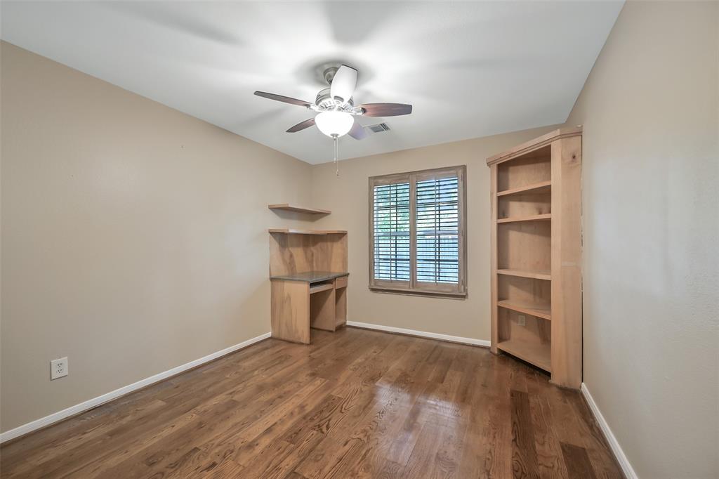 1411 Buttonwood Drive, Friendswood, Texas image 30