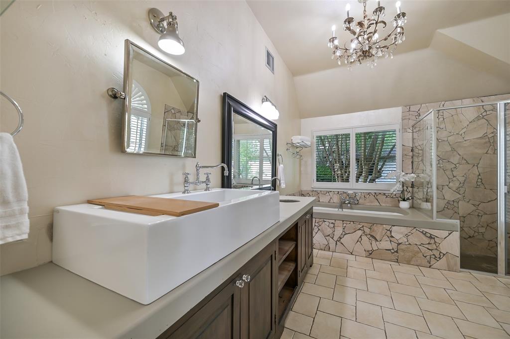 1411 Buttonwood Drive, Friendswood, Texas image 23