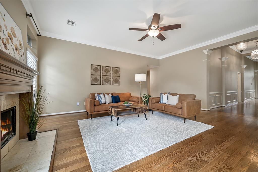 1411 Buttonwood Drive, Friendswood, Texas image 10