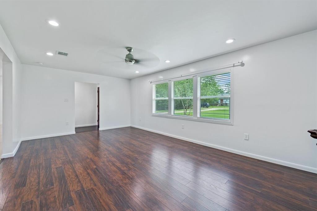 3526 Elm Drive, Dickinson, Texas image 15