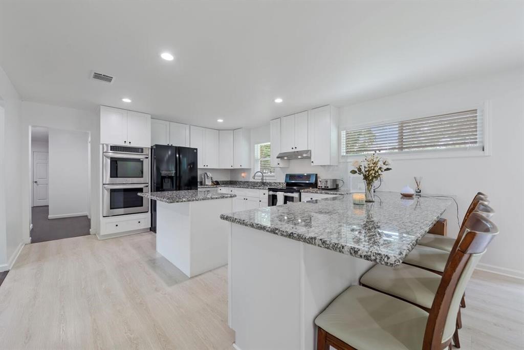 3526 Elm Drive