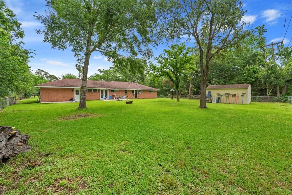 3526 Elm Drive, Dickinson, Texas image 16