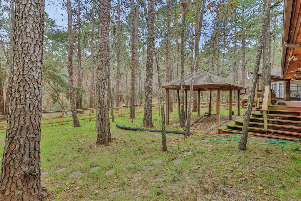 141 S Fairway Loop, Coldspring, Texas image 32