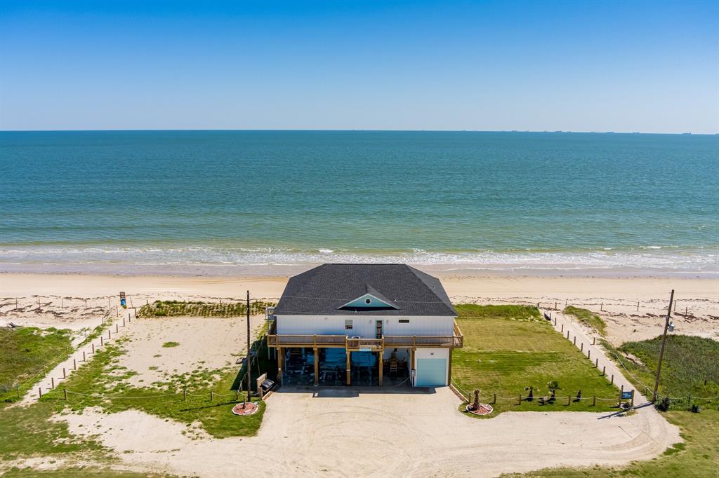 768 Bolivar Dunes Boulevard, Gilchrist, Texas image 3