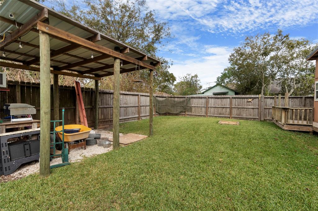 4517 10th Street, Bacliff, Texas image 33