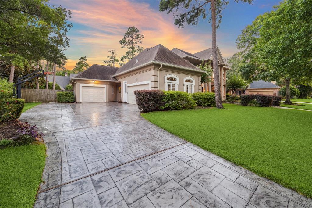 22 Greenway View Trail, Kingwood, Texas image 5