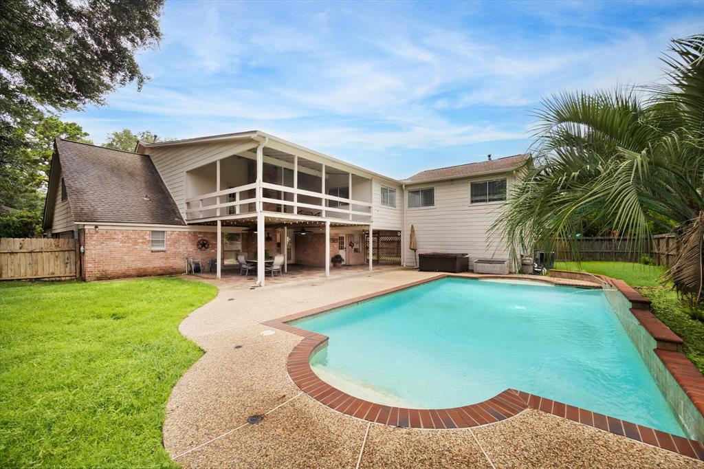 2403 River Village Drive