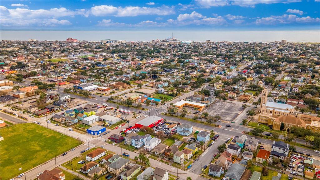 3309 Sealy Street, Galveston, Texas image 50