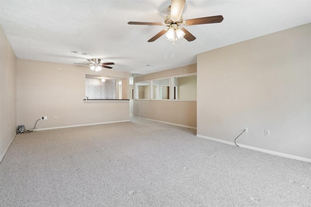 18302 Lazy Moss Lane, Spring, Texas image 28