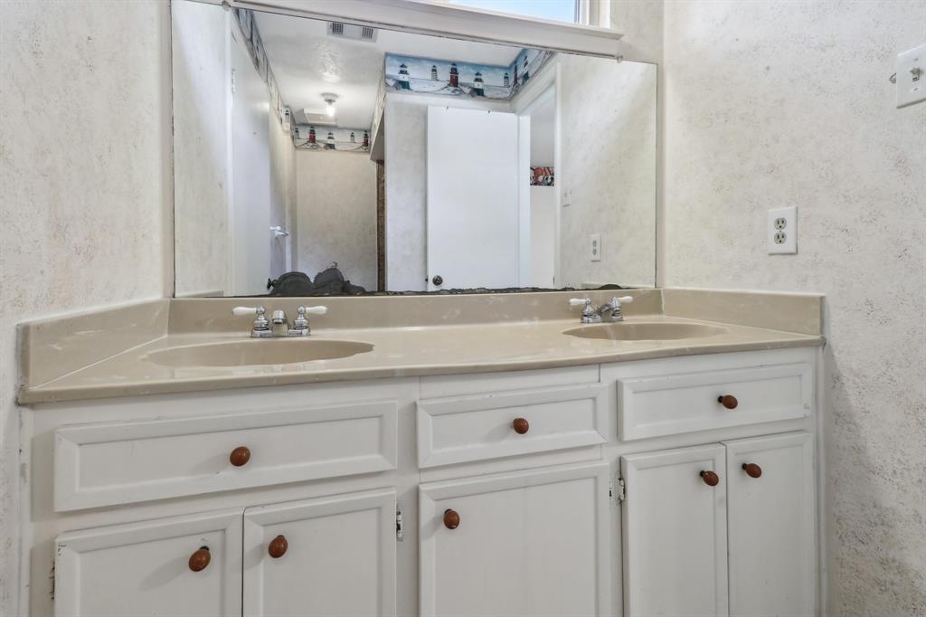 18302 Lazy Moss Lane, Spring, Texas image 35
