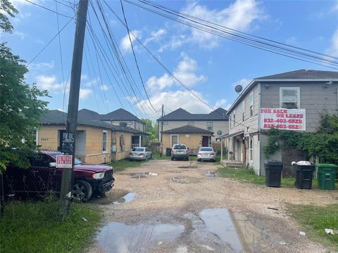 4638 Sunflower Street 9 Houston TX 77051