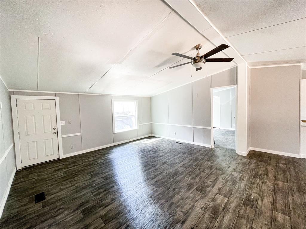 8345 Soapberry Lane, Plantersville, Texas image 9
