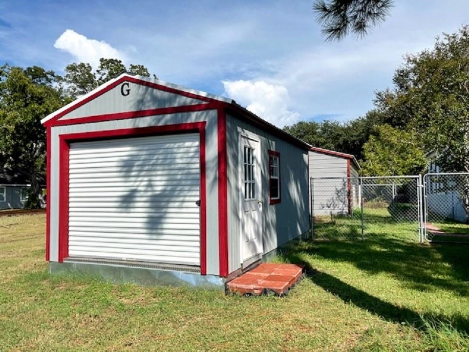 1008 Prairie Street, Columbus, Texas image 34