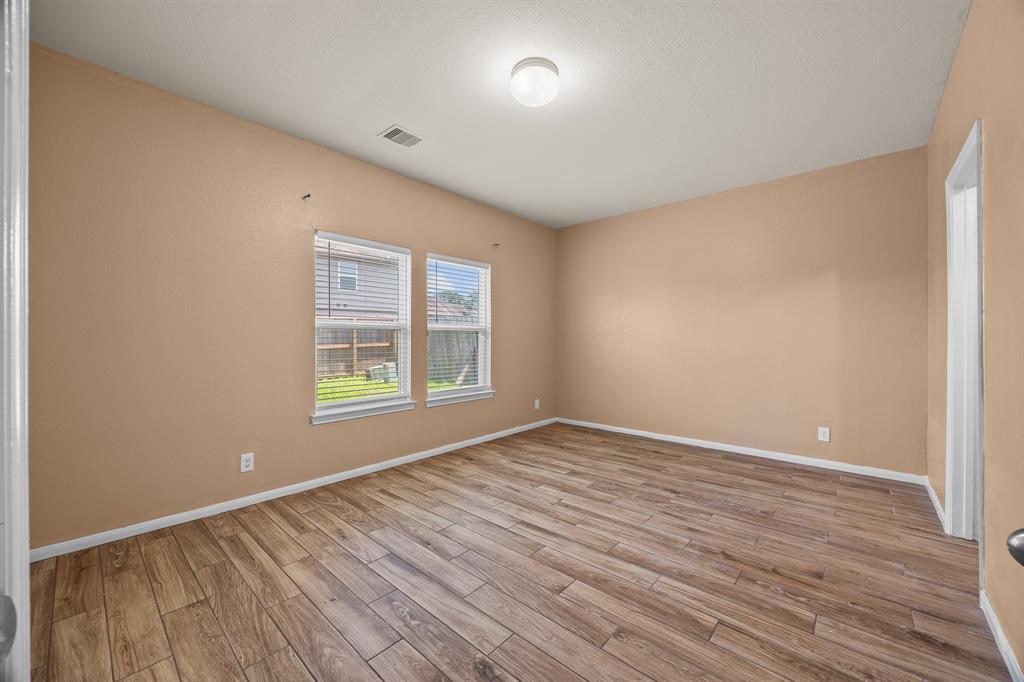 6026 Coleus Street, Crosby, Texas image 7