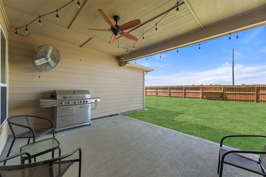 22906 Gentle Shadow Drive, Hockley, Texas image 23