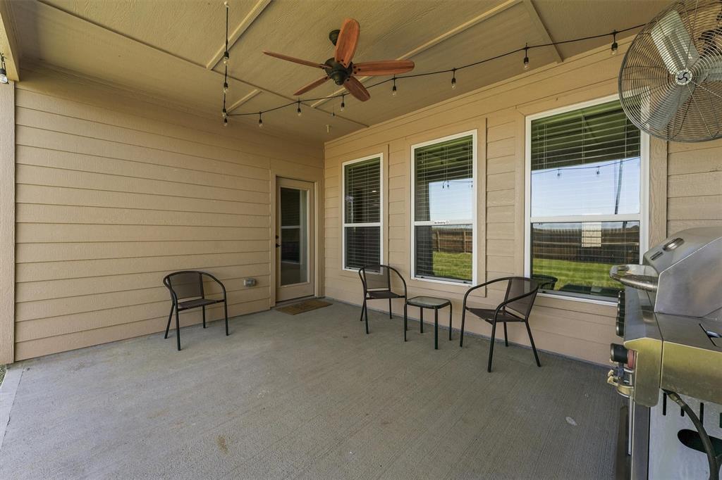 22906 Gentle Shadow Drive, Hockley, Texas image 24