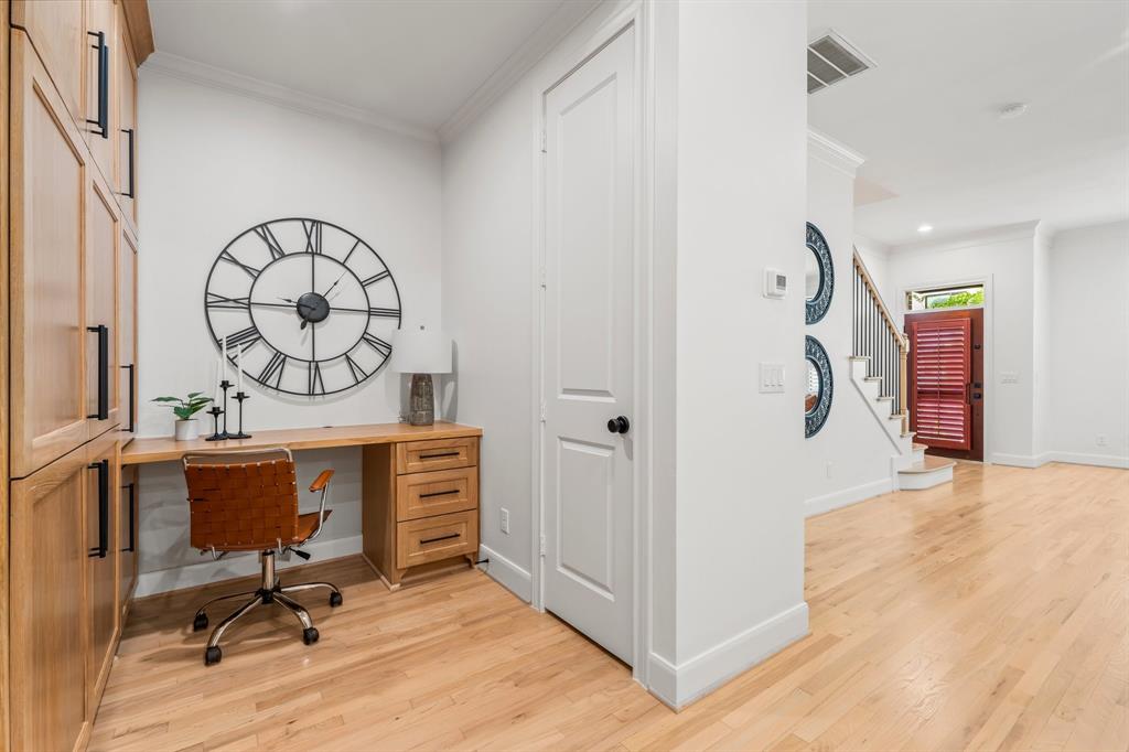 26 Riva Row, The Woodlands, Texas image 15