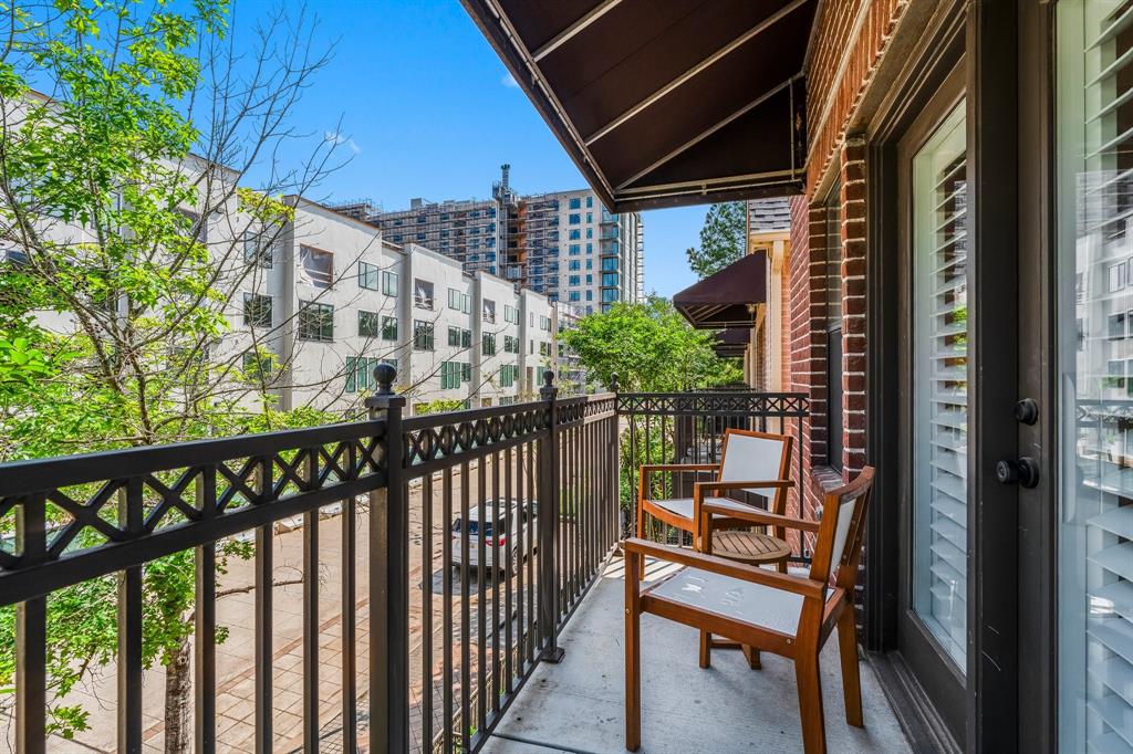 26 Riva Row, The Woodlands, Texas image 24