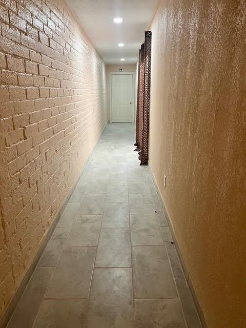 7847 Creekbend Drive, Houston, Texas image 23