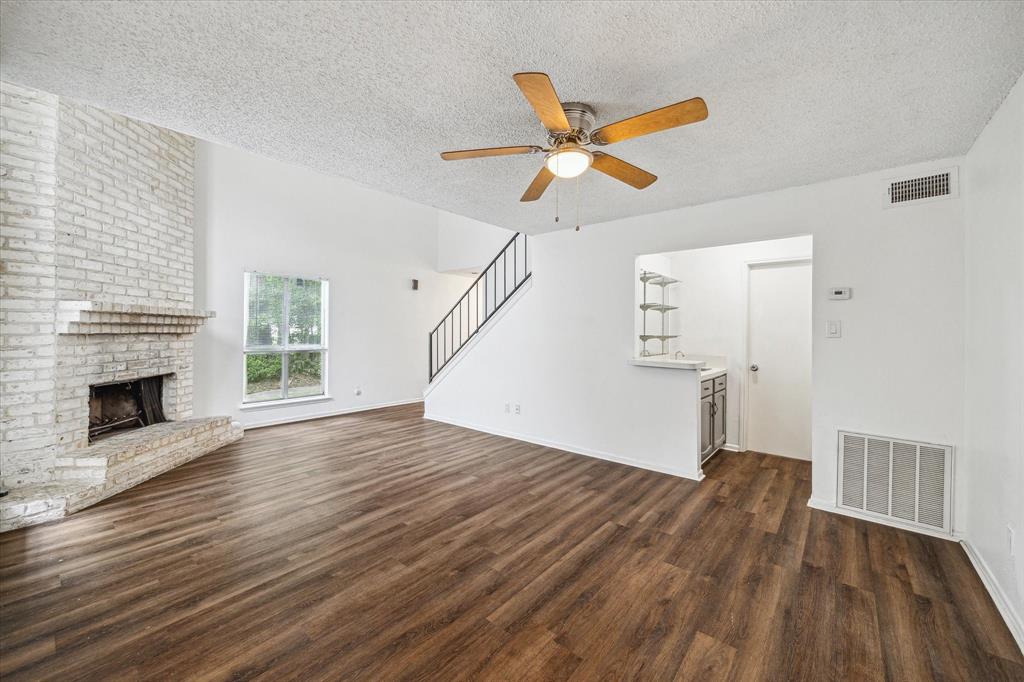 5779 Easthampton Drive #C, Houston, Texas image 2
