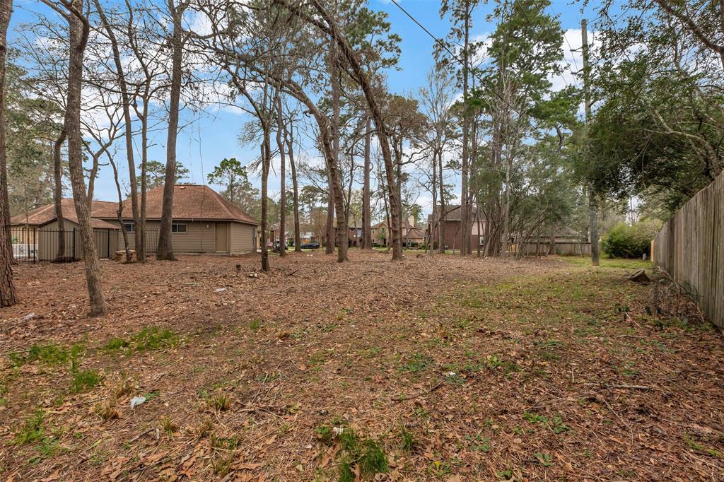6003 Beufort Way, Spring, Texas image 2