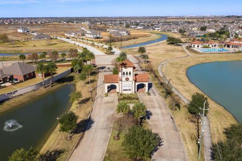 A home in Manvel