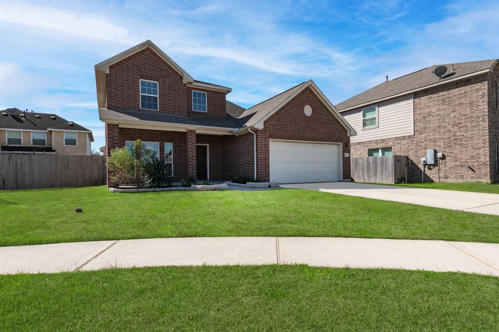 10026 Chase Court, Baytown, Texas image 3