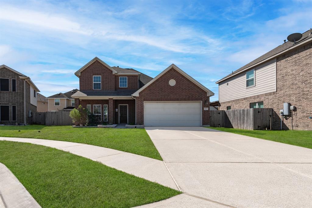10026 Chase Court, Baytown, Texas image 2