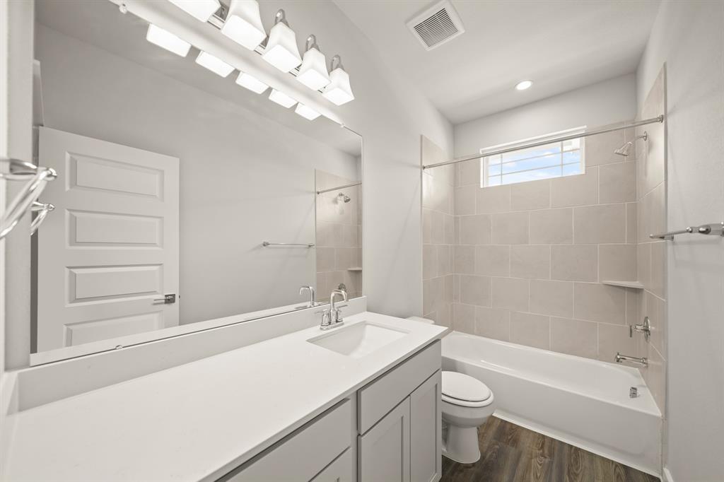 2942 Park Hill Lane, Stafford, Texas image 17