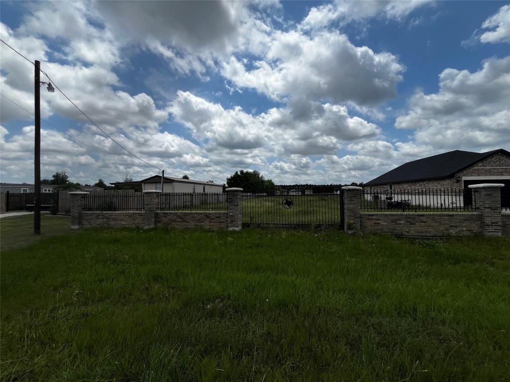177 County Road 3550, Cleveland, Texas image 1