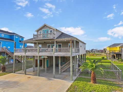 A home in Crystal Beach