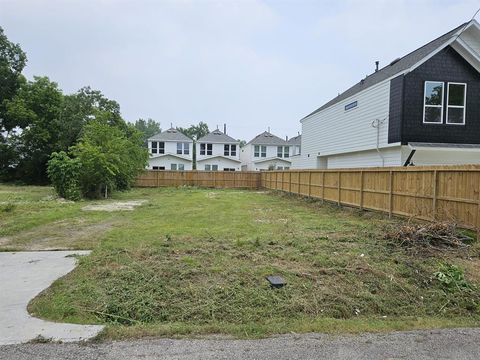 6819 Paris Street, Houston, TX 77021 - #: 70057615