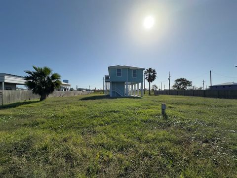 A home in Crystal Beach