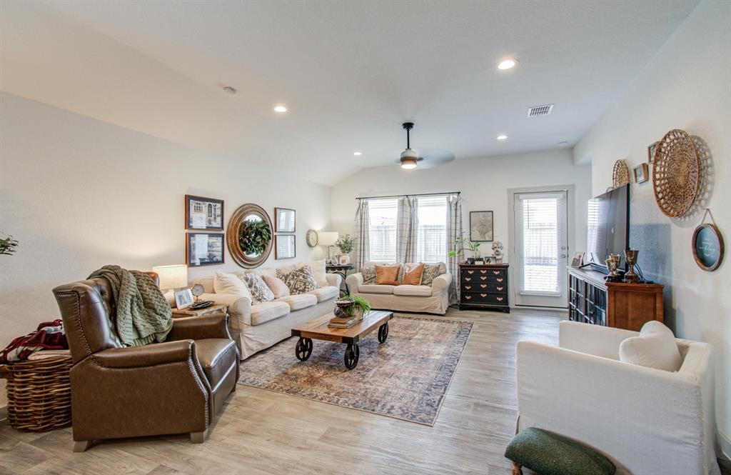 14543 Rain Tree Drive, Baytown, Texas image 22